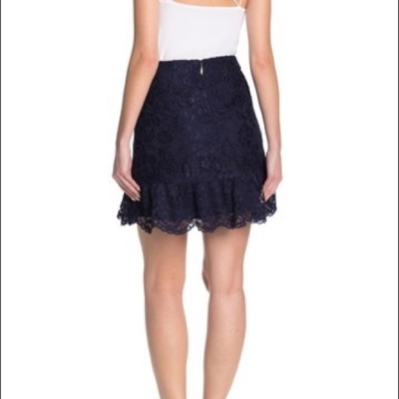 NEW Draper James Tulip Lace Mini Skirt - Picture 3 of 4